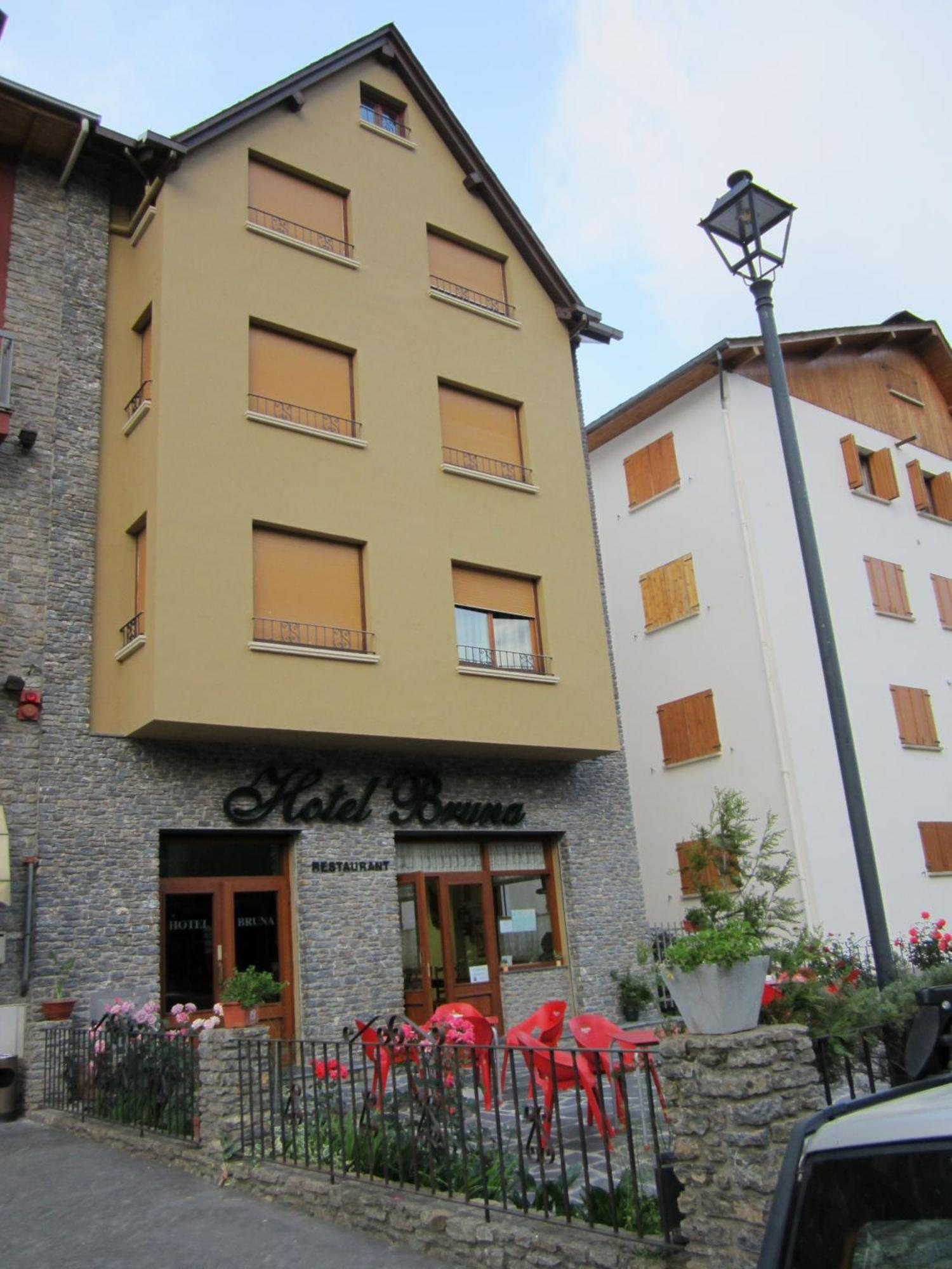 Hotel Bruna Esterri d'Àneu Eksteriør bilde