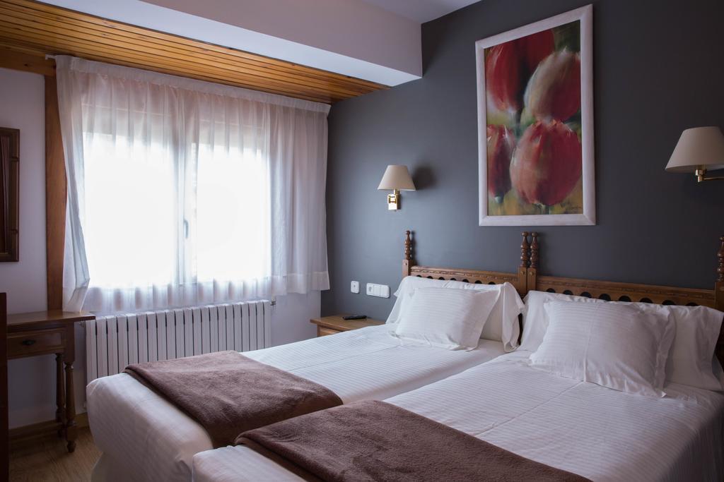 Hotel Bruna Esterri d'Àneu Eksteriør bilde