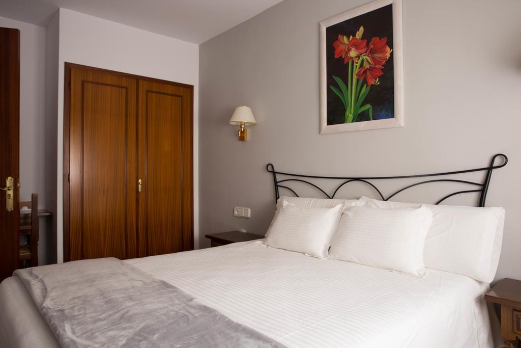 Hotel Bruna Esterri d'Àneu Eksteriør bilde