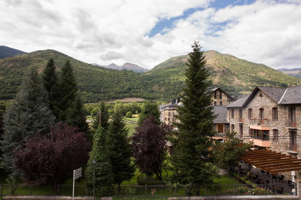 Hotel Bruna Esterri d'Àneu Eksteriør bilde