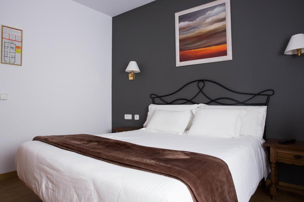 Hotel Bruna Esterri d'Àneu Eksteriør bilde